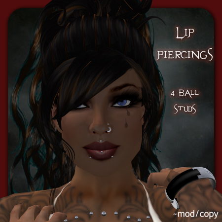 lip piercings pictures. Lip piercing with 4 silver